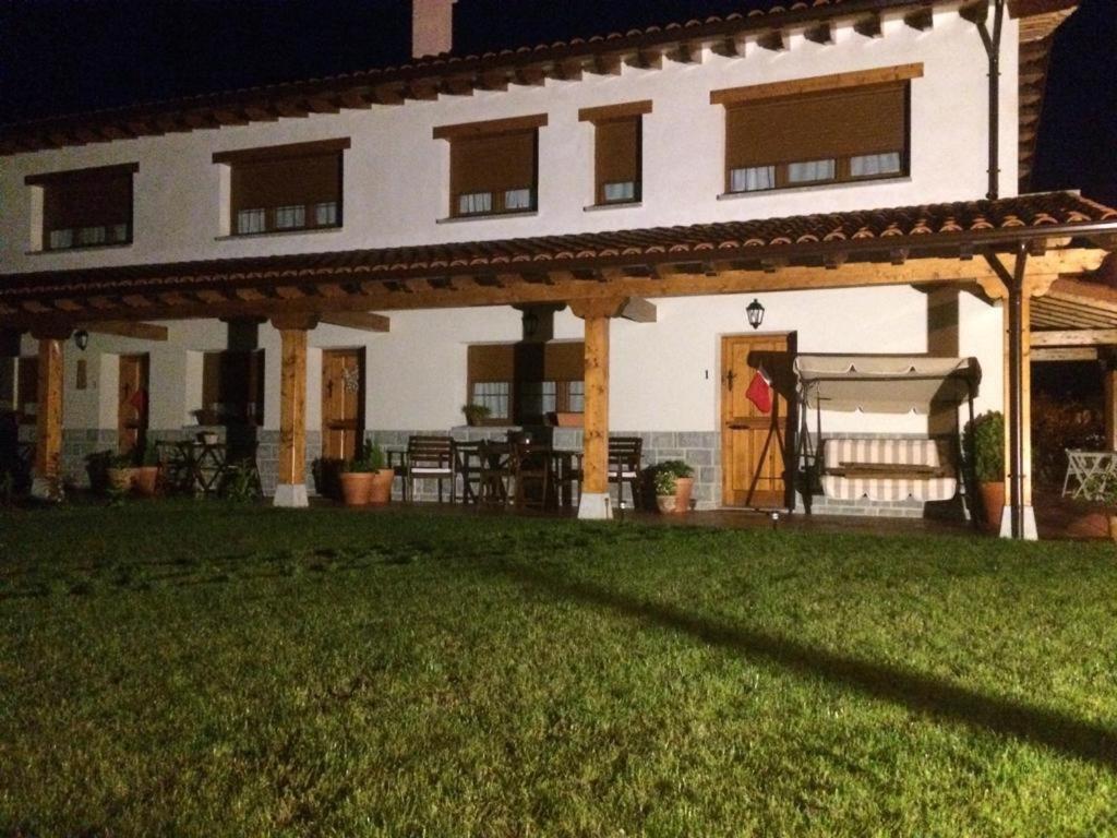 La Llastra De Garana Льянес Экстерьер фото